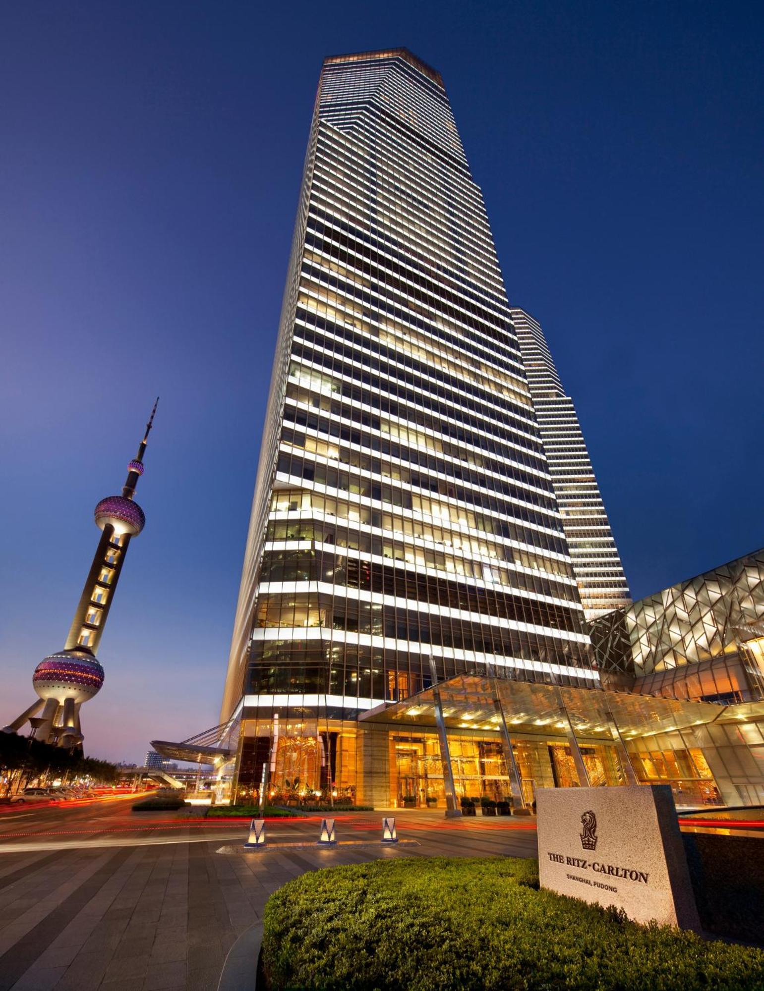 The Ritz-Carlton Shanghai, Pudong Esterno foto